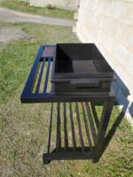 Мангал кованый со столиком и съемной жаровней М33 — изображение 6